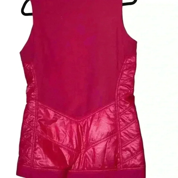 Nike Golf Women’s Lightweight Pink Puffer Vest Size Medium Tall - Picture 3 of 10